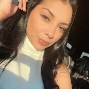 Meet your Posher, Zisi